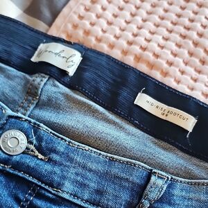 Wonderly Classic Bootcut Jeans - Denim Blue
